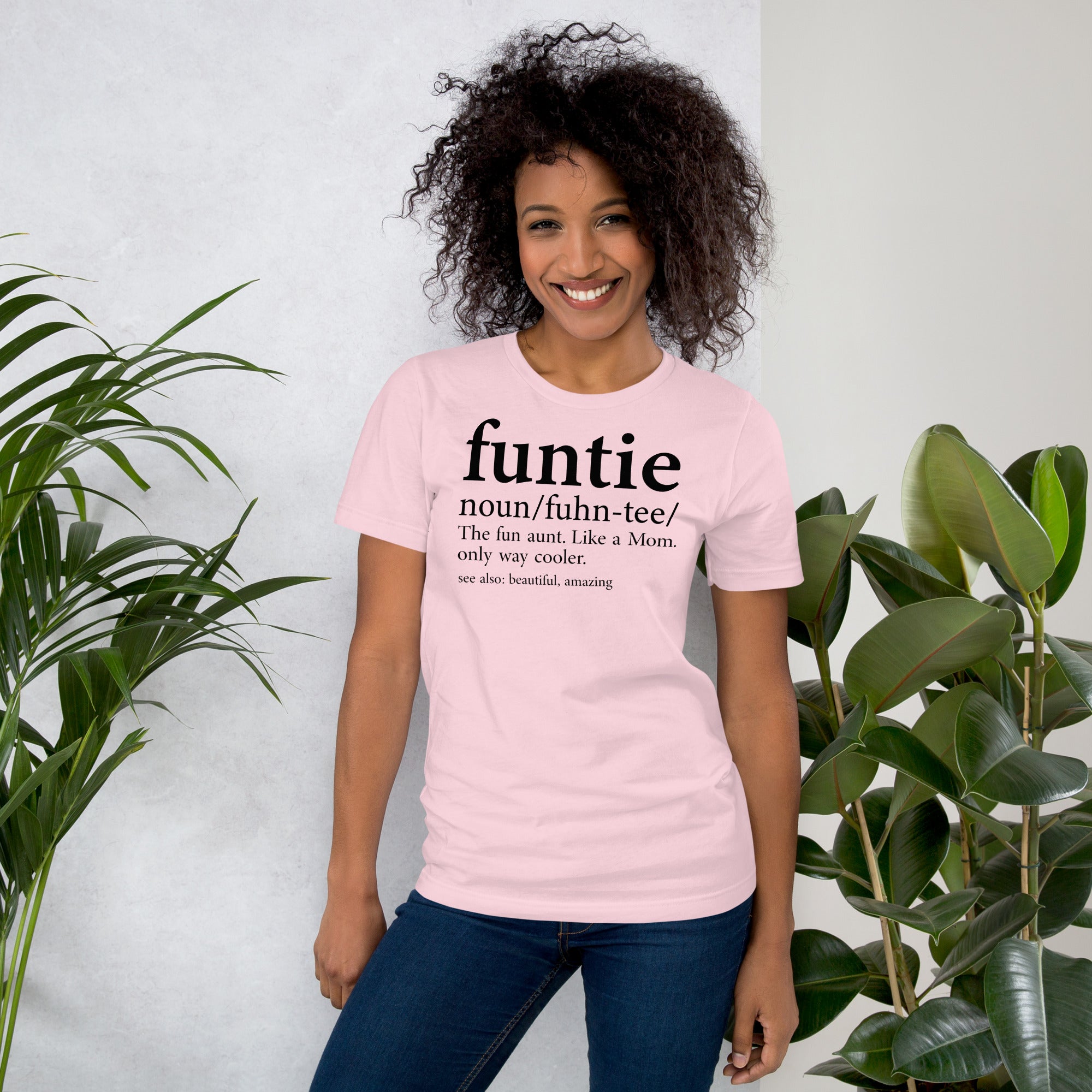 Thoughtful aunt appreciation t-shirt Funtie edition for family events