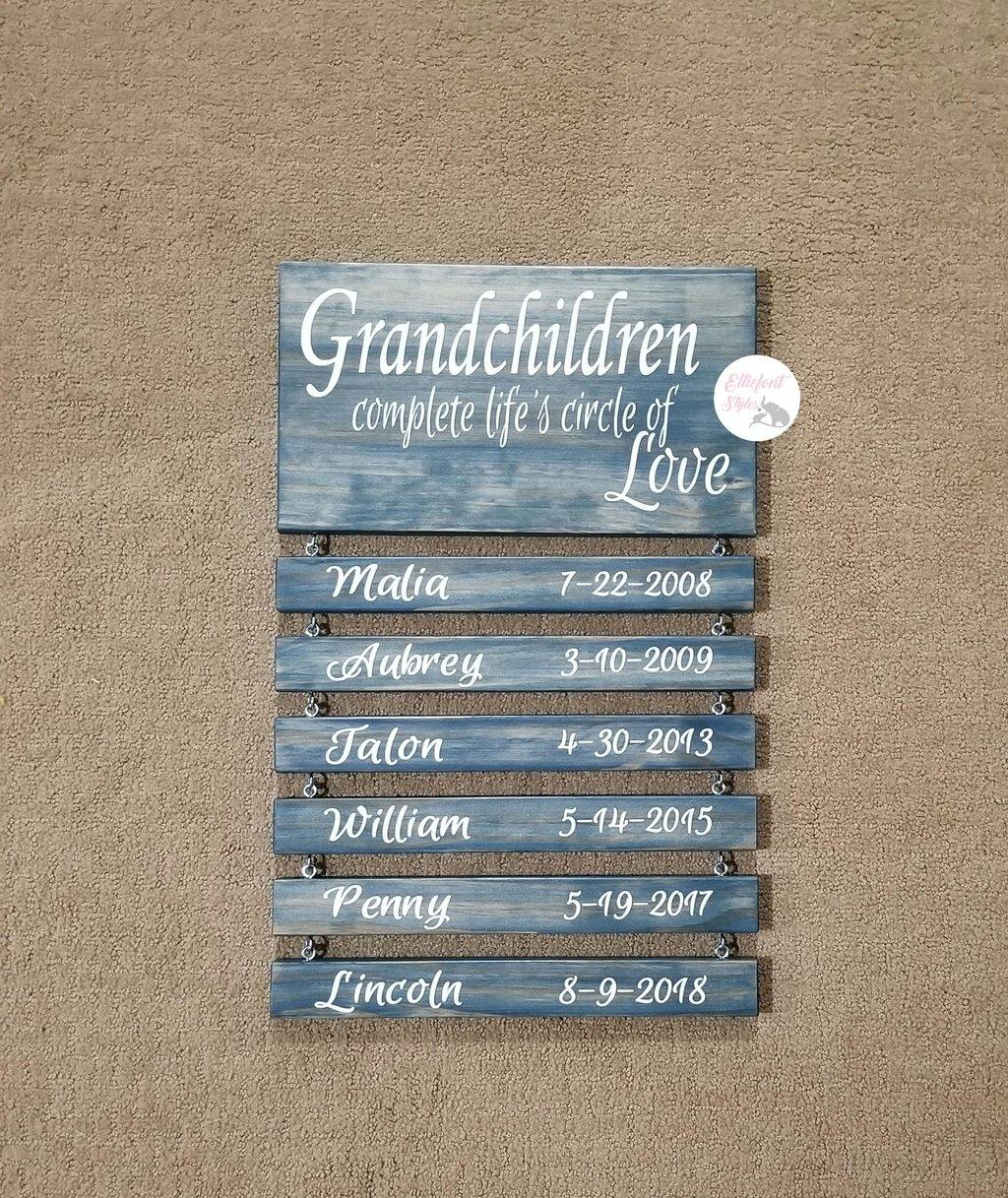 Grandchildren Complete Life's Circle Of Love Sign - Elliefont Styles