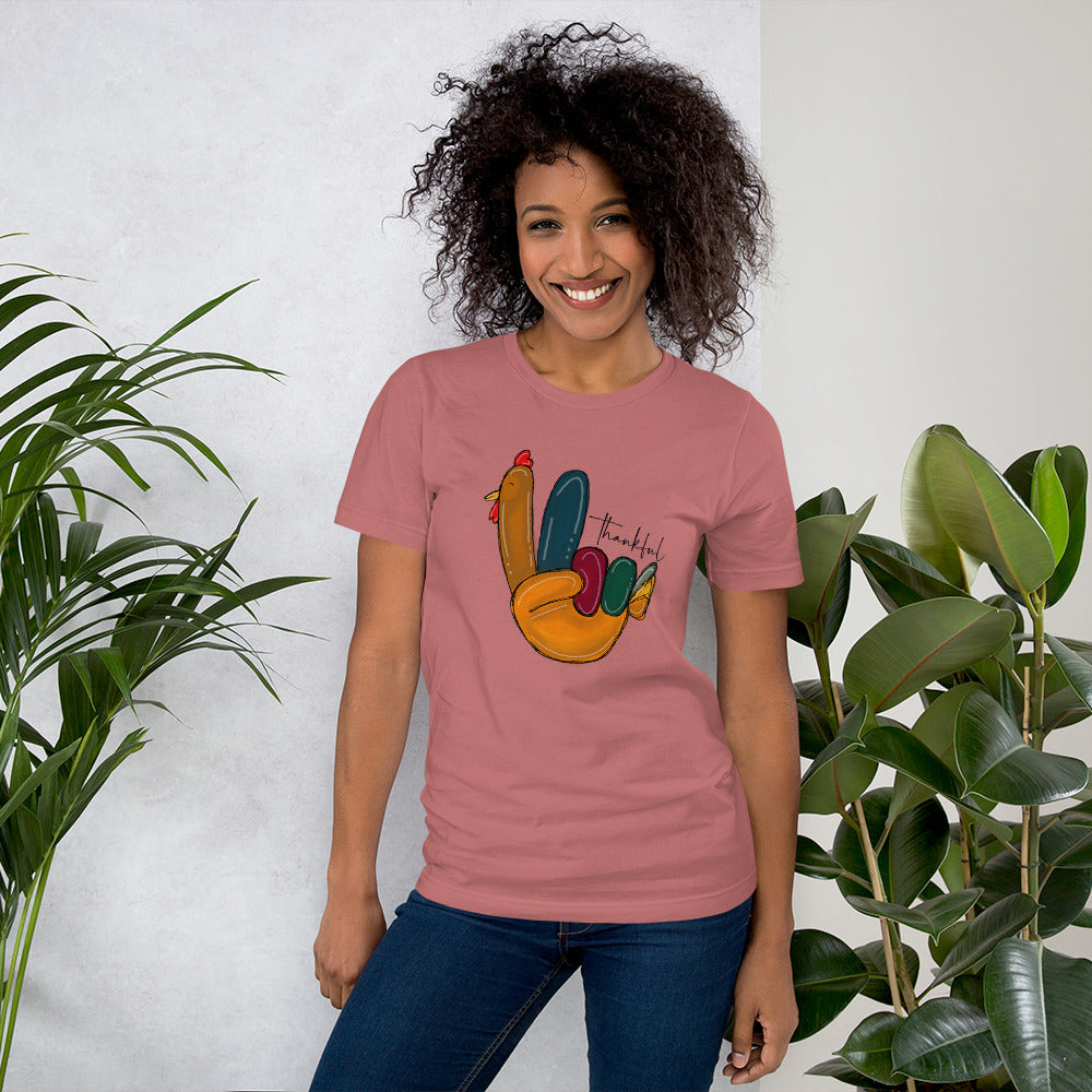Friendsgiving outfit idea turkey graphic shirt with thankful design