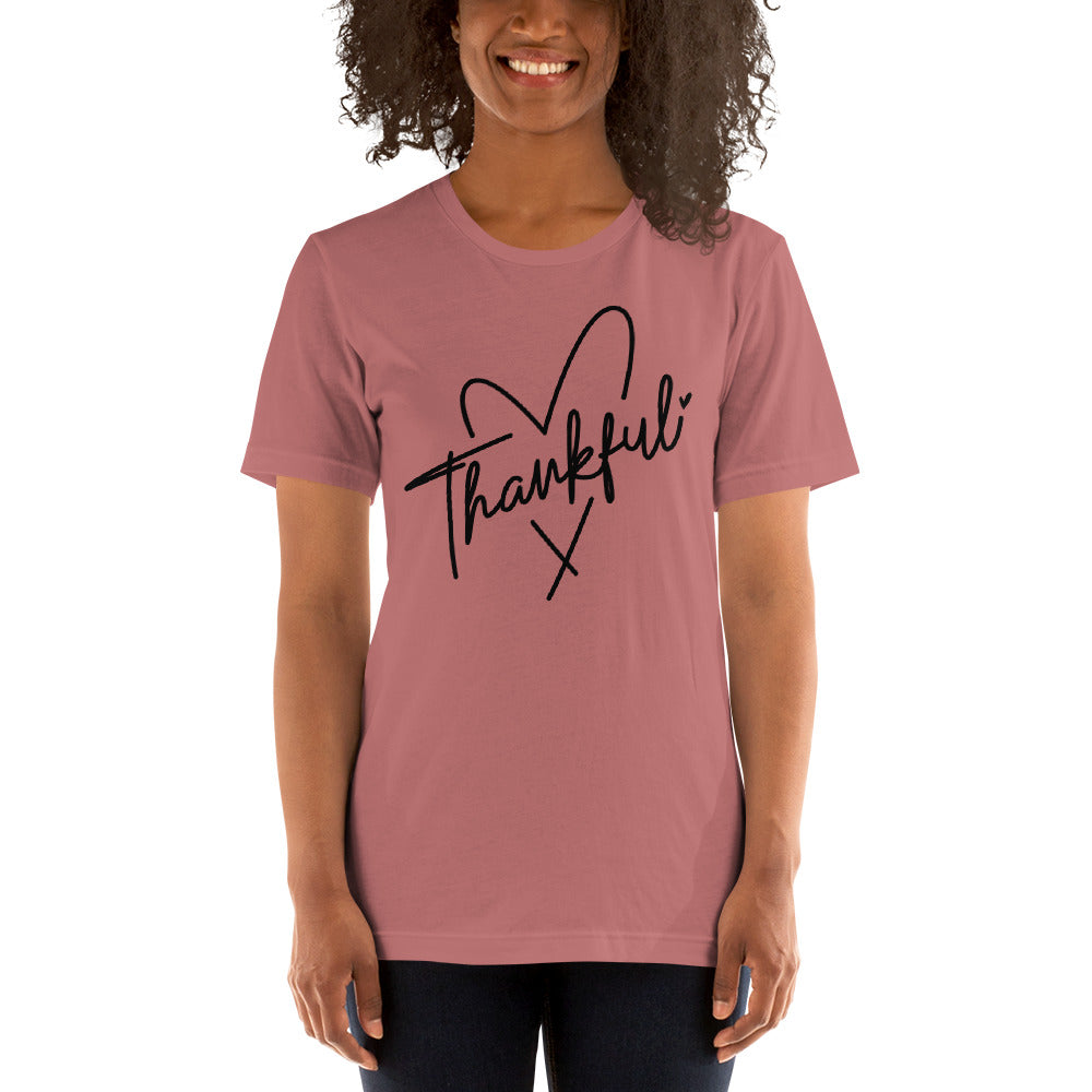 Hostess gift idea thankful t-shirt perfect for Thanksgiving dinner hosts