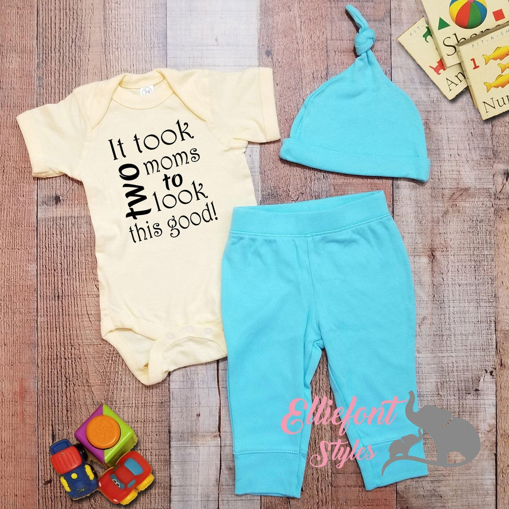 It Took Two Moms To Look This Good Infant One Piece / Proud baby / 2 Moms / Baby Bodysuit / LGBT Gay Lesbian / Baby shower gift / Newborn - Elliefont Styles