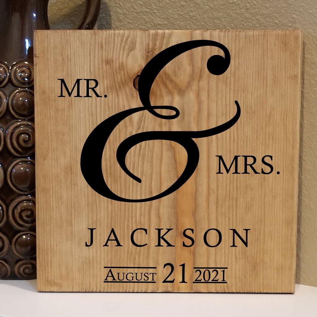 mr & mrs sign