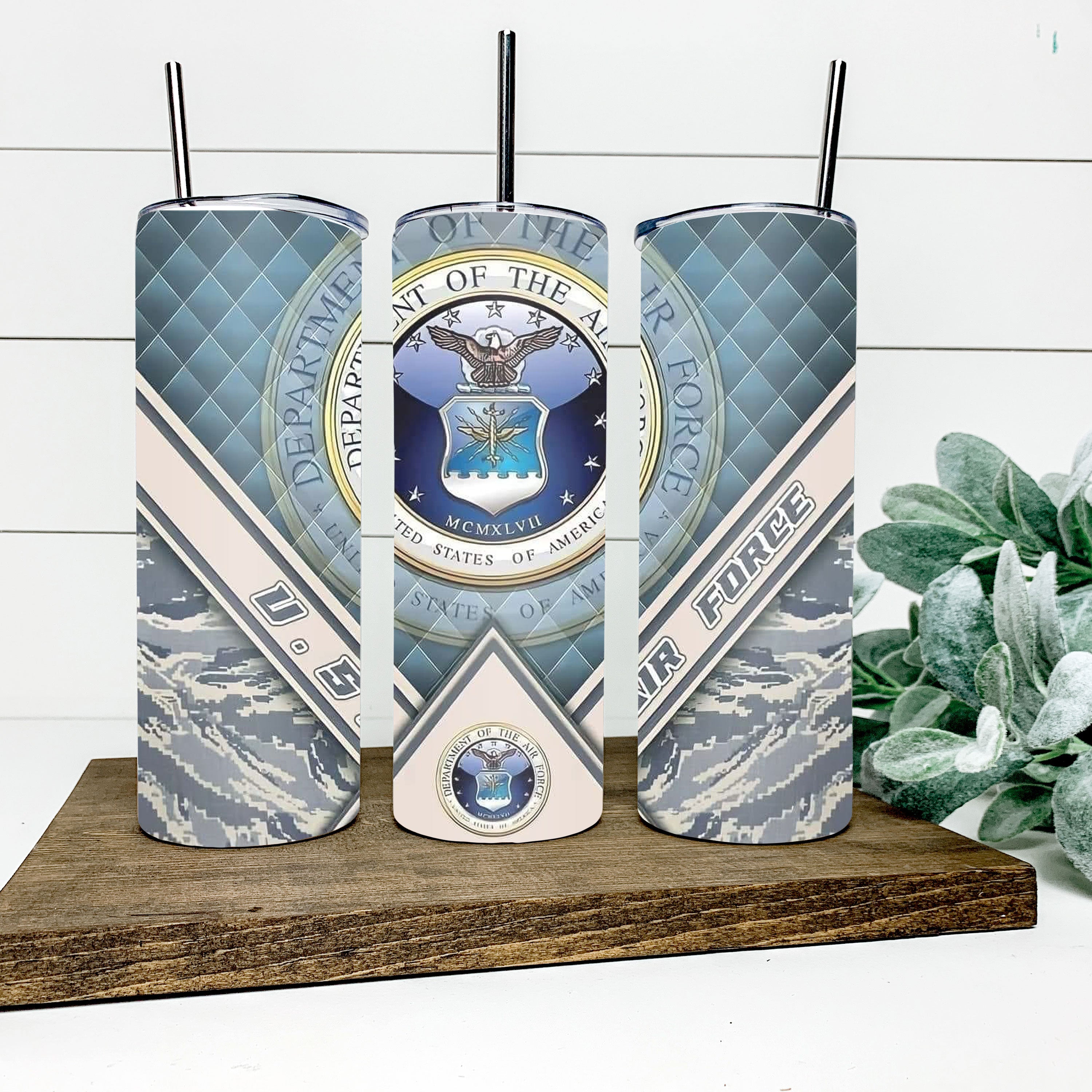 20-oz skinny tumbler with US Air Force logo and military pattern design